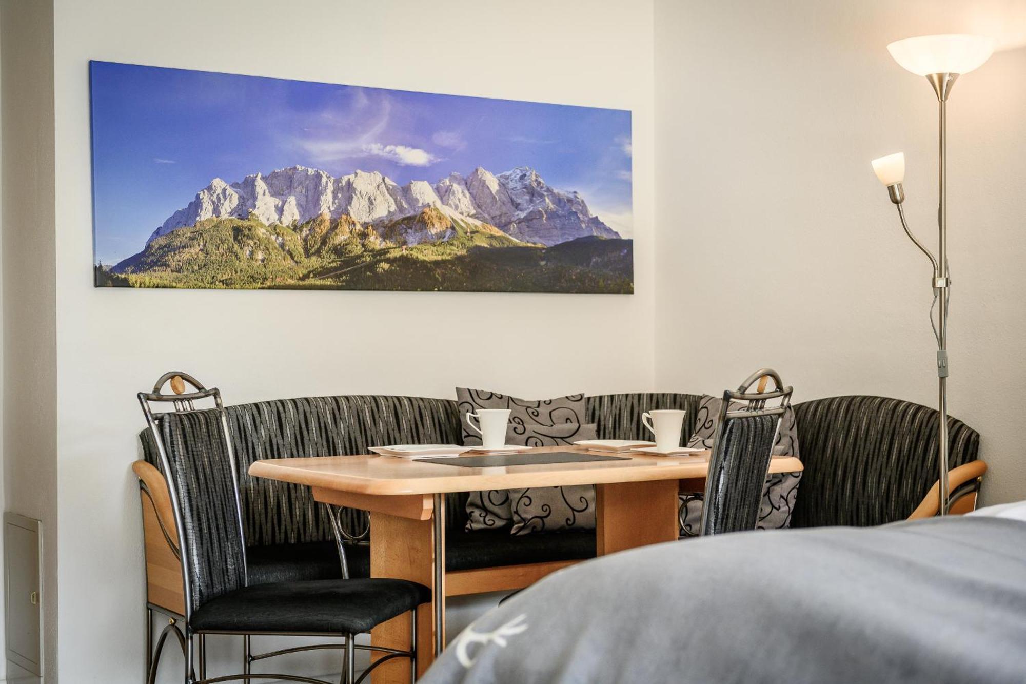 Apartamento Sonnenstrahl Garmisch-Partenkirchen Exterior foto